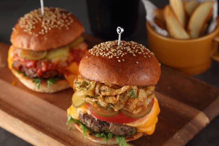 8EIGHTH BEEF STEAK＆HAMBURGER